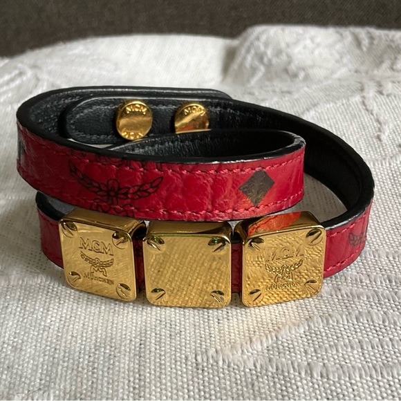 MCM Authentic Red Double Wrap Leather Bracelet - Picture 7 of 13